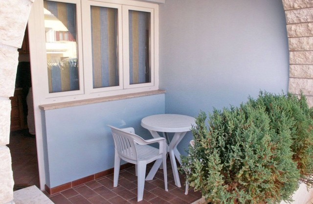 Apartamento-estudio con una terraza Vrsar, Porec (AS-3007-a)