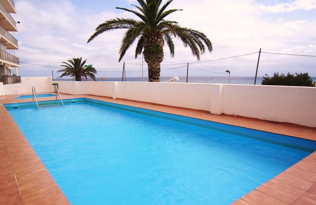 Estudio para 2 personas completamente renovado con una magnífica vista al mar