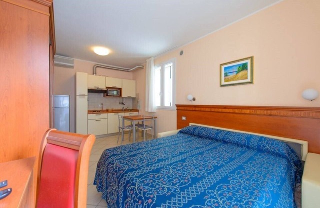 RESIDENCIA DUCAL A 20 METROS DEL MAR, EN VISERBA. Mono Suite n. 3