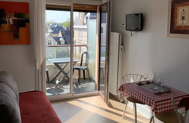 Estudio frente al mar Cabourg, con vistas al jardín