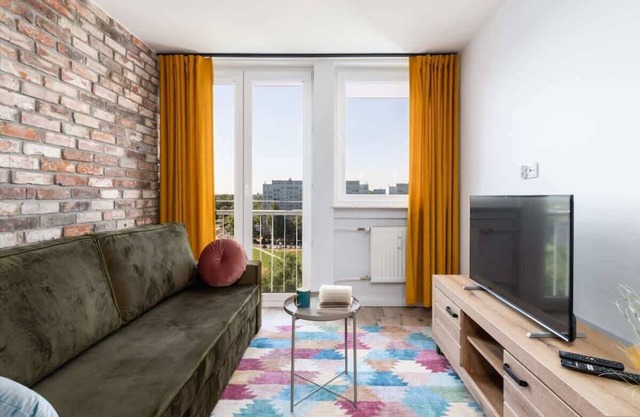 Studzienna 3 | Elegant Apartment | SmartTV