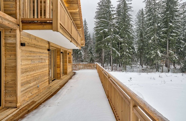 Stunning Chamonix Chalet with indoor pool