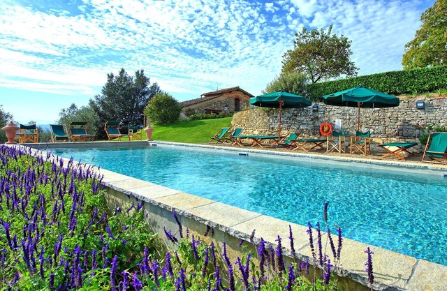 Casa de vacaciones privada con piscina privada, WIFI, A/C, TV, vista panorámica, cerca de Florencia