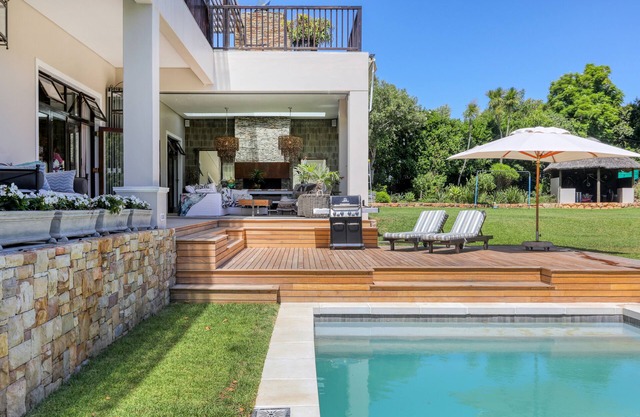 Impresionante casa grande en Constantia Superior