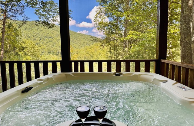 Stunning Mtn View Retreat w/ Kids' Treehouse, Hot Tub, Video Wall & Pool Table.