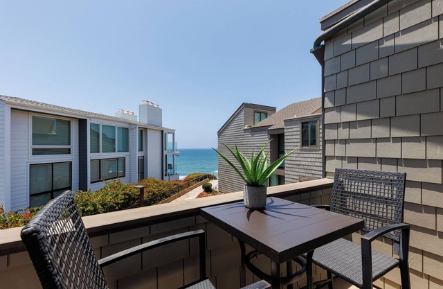 Summer Specials! Stunning Ocean View Townhome w/ Pool and Spa