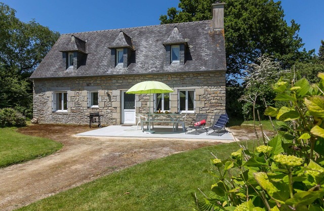 Preciosa casa de vacaciones privada para 5 personas con WIFI, TV, mascotas permitida y aparcamiento