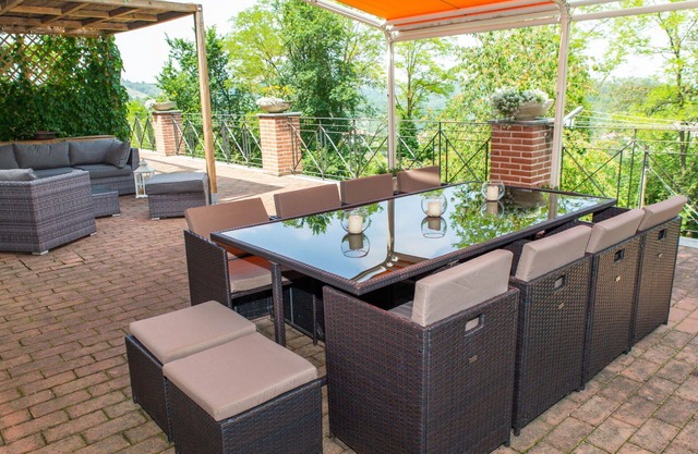 Casa de vacaciones privada con piscina privada, A/C, WIFI, jacuzzi, terraza, aparcamiento