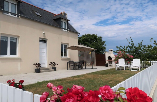 Estupenda casa de vacaciones privada para 6 personas con WIFI, TV, terraza y aparcamiento