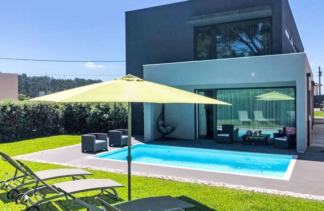 Maravillosa casa de vacaciones privada con piscina privada, WIFI, TV, terraza y aparcamiento