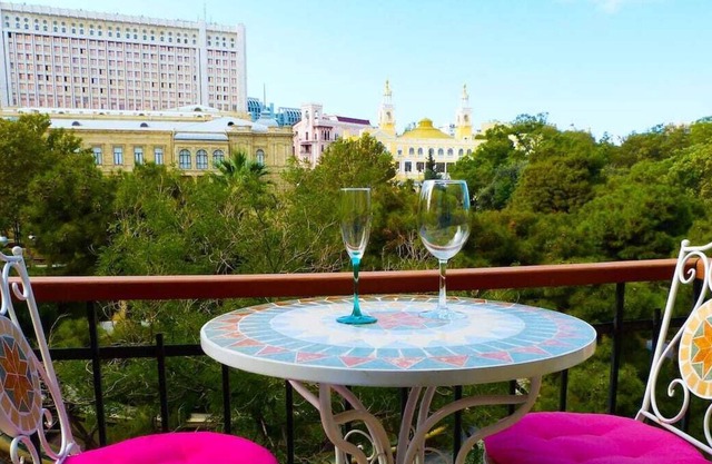 STUNNING SEA & OLD CITY VIEWS apt. / FREE* TRANSFER