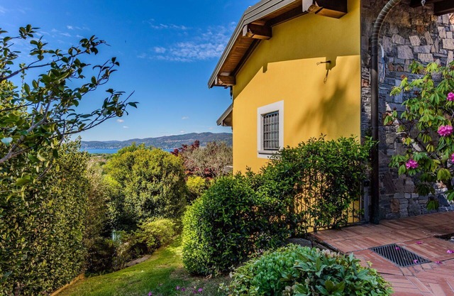 Maravillosa casa de vacaciones para 6 personas con WIFI, A/C, TV y aparcamiento
