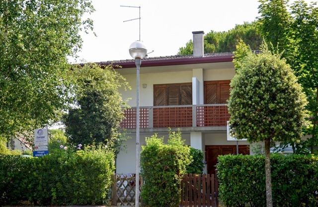 Impresionante villa con jardín privado perfecta para sus vacaciones relajantes.