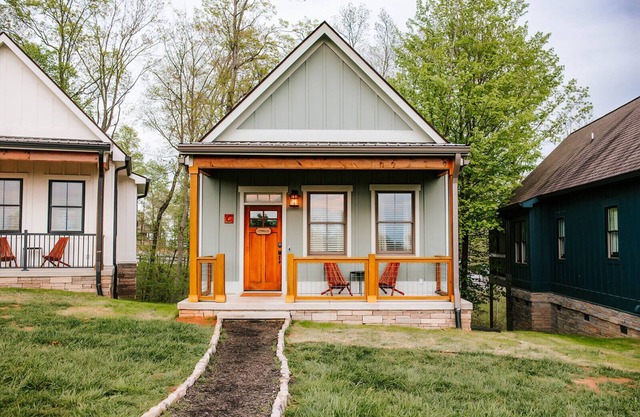 Luxe 2BR Cabin C by MHM Luxury Properties
