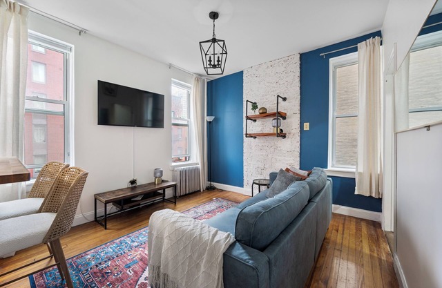 Stylish 2BR in Prime Upper East Side!