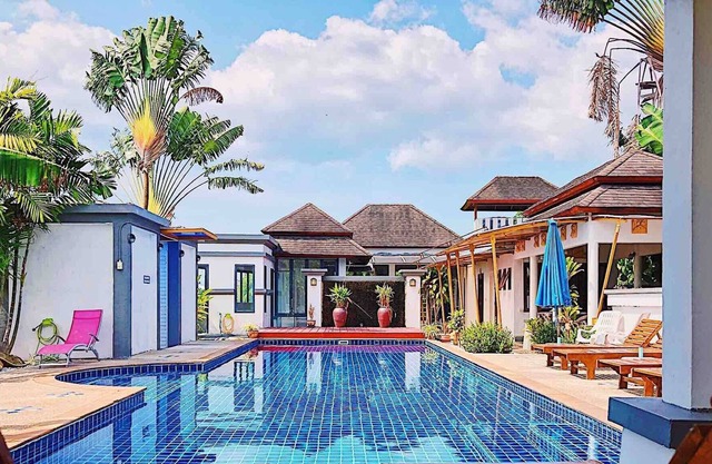 Elegante villa de 3 habitaciones a pie de la hermosa piscina compartida de la playa