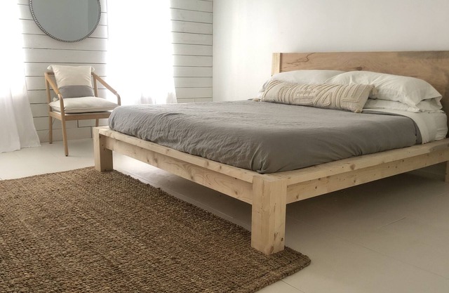 Stylish Acacia Bayfront Apartment sleeps up to 8