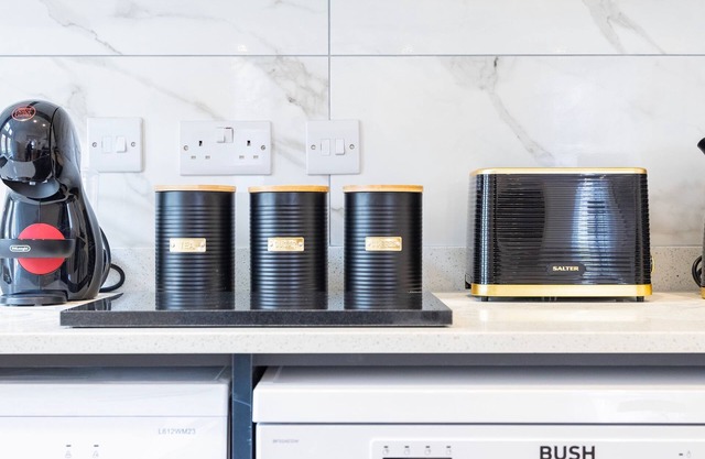 Stylish Block Of Apartments By AV Stays Croydon