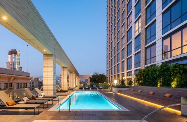 Stylish & Chic Luxury 1-BR Condo in DTLA! Free parking space & WiFi