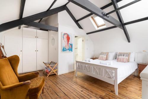 Stylish Cornish Village 3 bedroom house old Newlyn