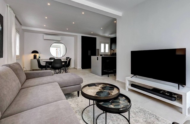 Apartamento elegante y moderno en Fuengirola, cerca de la playa