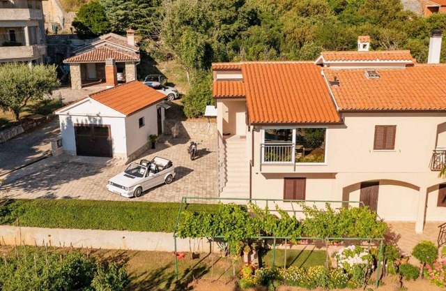 Stylish Two Bedroom Apartment in Labin - Two Bedroom Apartment with Terrace