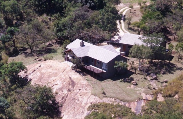 Hogar sustancial en un juego privado Conservancy