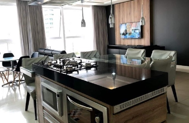 APTO nuevo y moderno c / 3 suites / 4 aire acondicionado / 4 de LED TV / Wifi / 2 garajes