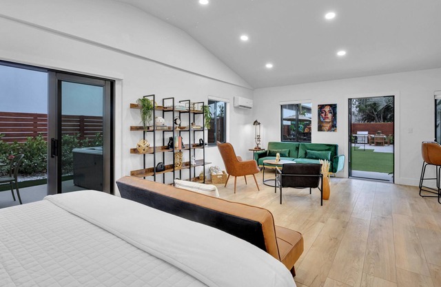 Suite in Urban Retreat | Freedom House Seven