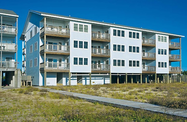 Condo frente al mar encantador w / Resort Pool & Elevator, PlayStation 3, paseo marítimo de playa