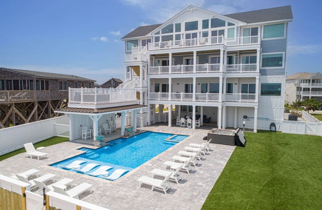 SUMMER SAVINGS - Premier Oceanfront Estate w/ Pool, Hot Tubs, Elevator, and More