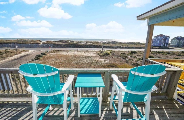 Nuevo listado semi-frente al mar! Se admiten perros con piscina, bañera de hidromasaje, elevador de equipaje, sala de juegos