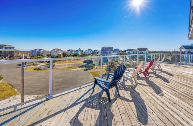 SUMMER SAVINGS - Semi-Oceanfront Home w/ Pool, Hot Tub, Tiki Bar, and Game Room