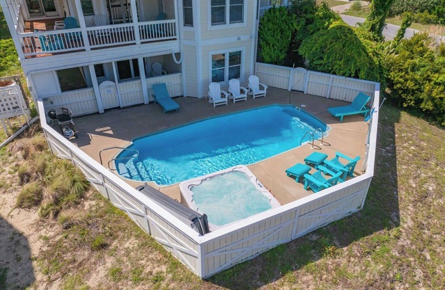Retiro semi-frente al mar para perros, piscina, jacuzzi, sala de juegos, paseo marítimo a la playa