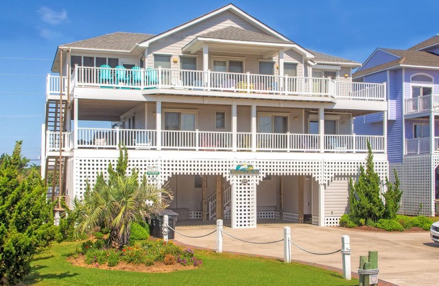 Hatteras Island Escape- Piscina, Jacuzzi, Sala de juegos, Ascensor de equipaje, Fácil acceso a la playa