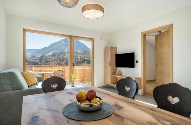 "Sunnig - Apartamento Abendsonne" con vistas a la montaña, balcón y Wi-Fi