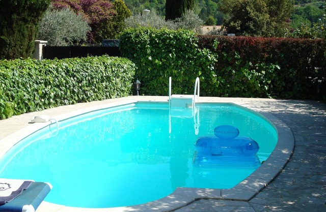 Villa en Nyons con piscina cerca del río