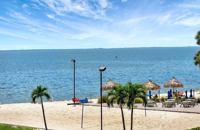 Sunset on the Bay Designer Condo Private Balcony