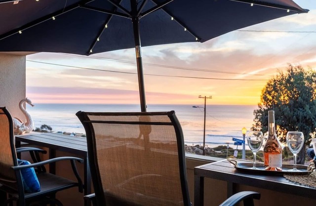 Sunset Serenity On The Cliffs / Balcony / Oceanview