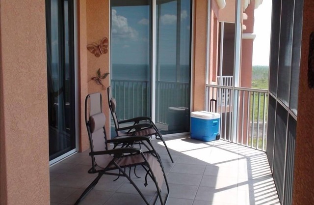 Sunset View Penthouse en Burnt Store Marina en ~ SW ~ Florida