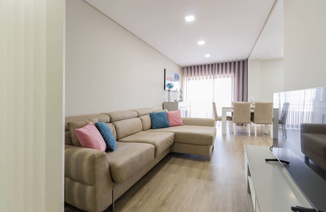 Sunshine Apartment - Modern Ap Near The Beach