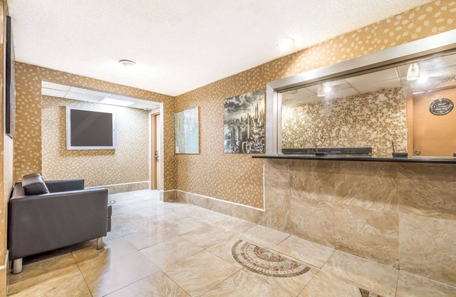 Super 8 by Wyndham North Bergen NJ/NYC Area