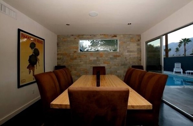¡SUPER COOL Albert Frey Remodeled Architectural Pool Home!