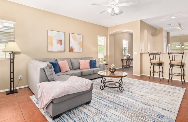 Super Goodyear Charmer! Close to Baseball And Fun!