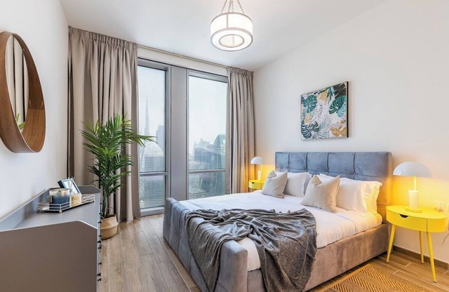 Superb 1-Bedroom Apartment in Amna Tower – Stunning Views of Burj Khalifa & Business Bay