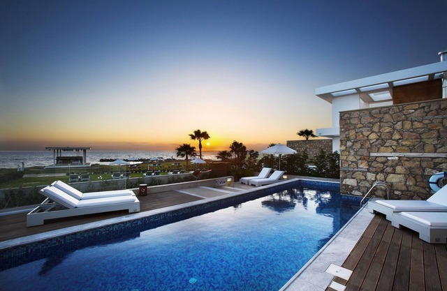 SUPERB BEACH FRONT Modern villa with Heated Pool, Ideal for Weddings (9 -303)