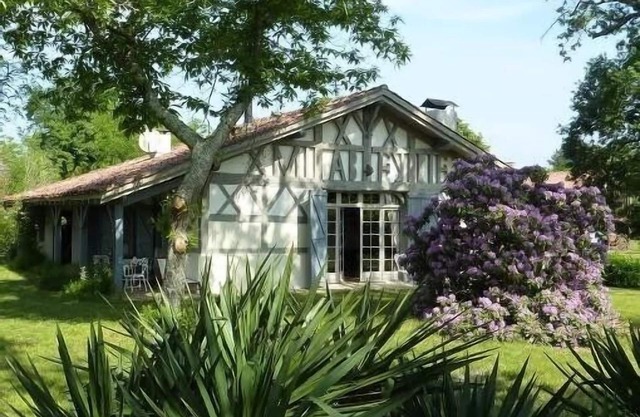 Aprisco Superb Landes con piscina climatizada!
