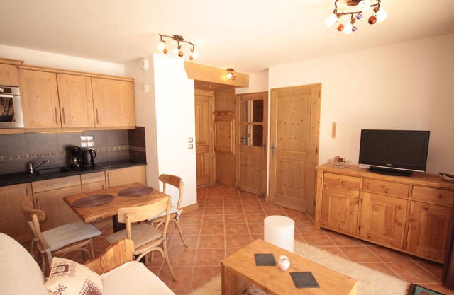 Magnífico apartamento 2 piezas con piscina, aparcamiento cubierto y Wi-Fi