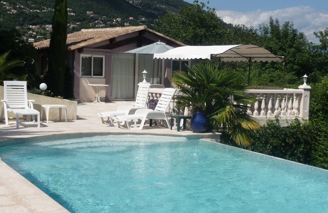 Magnífico estudio con terraza y piscina