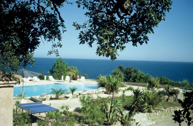 Pequeñas villas de 50 m² junto al mar.